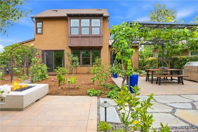 41 Ocaso Street, Rancho Mission Viejo, CA 92694