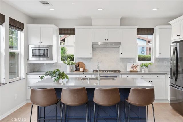 41 Ocaso Street, Rancho Mission Viejo, CA 92694