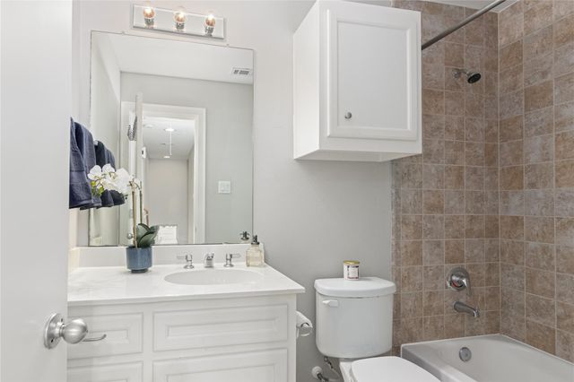 3719 Main Aspen Drive, Houston, TX 77025