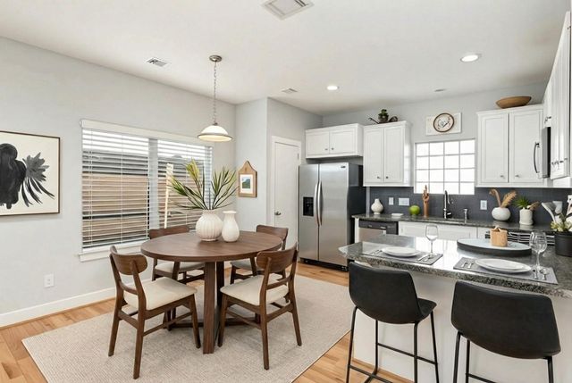 3719 Main Aspen Drive, Houston, TX 77025