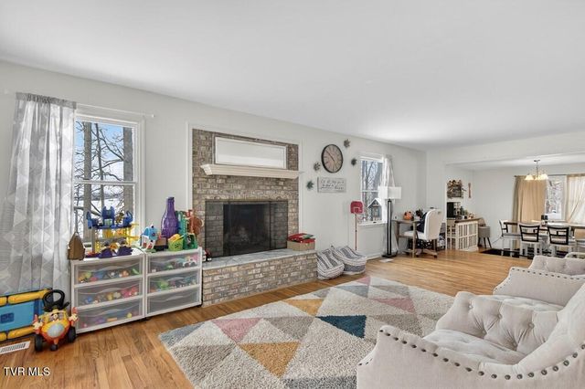 12034 Waterhouse Lane, Meadowview, VA 24361