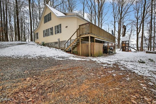 12034 Waterhouse Lane, Meadowview, VA 24361