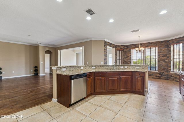 1627 Victoria Gardens Drive, Deland, FL 32724