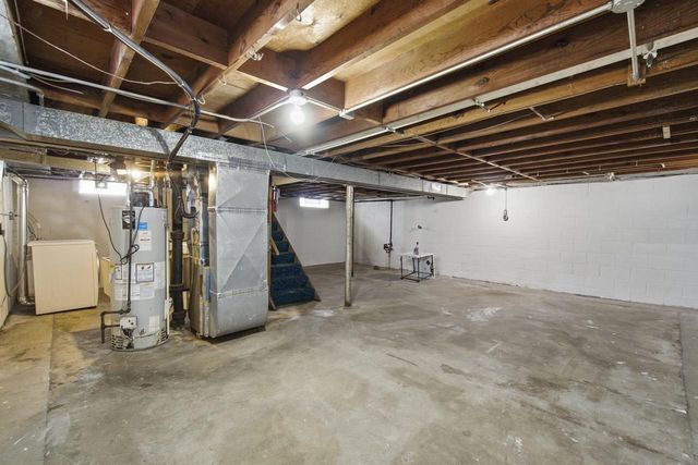 4022 N 49th STREET, Milwaukee, WI 53216