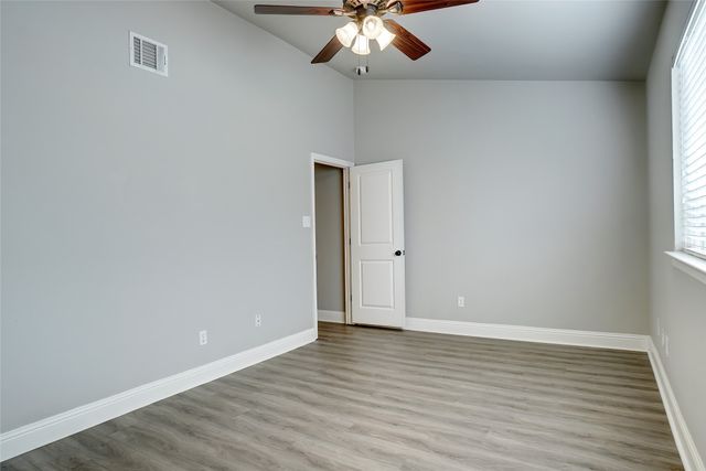 110 Wildbriar Street, Euless, TX 76039