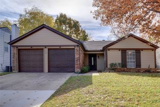 110 Wildbriar Street, Euless, TX 76039