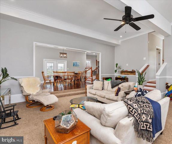 107 HIGHFIELD LN, Front Royal, VA 22630