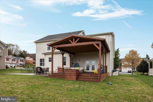 107 HIGHFIELD LN, Front Royal, VA 22630