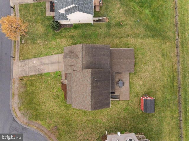 107 HIGHFIELD LN, Front Royal, VA 22630