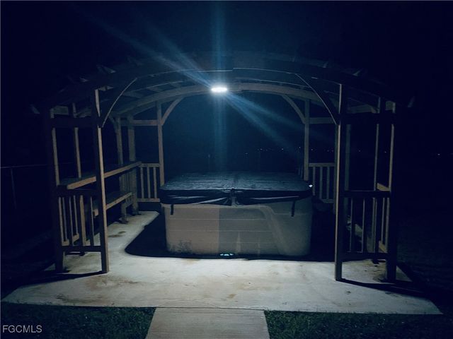 940 Belmont ST E, Lehigh Acres, FL 33974