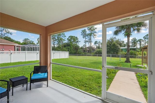 940 Belmont ST E, Lehigh Acres, FL 33974