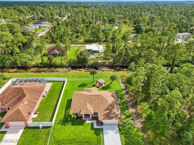 940 Belmont ST E, Lehigh Acres, FL 33974