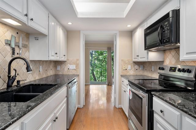2704 San Pedro ST A10, Austin, TX 78705