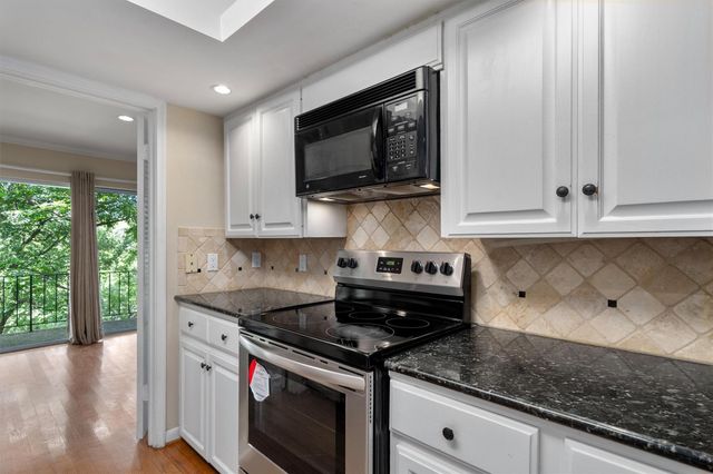 2704 San Pedro ST A10, Austin, TX 78705