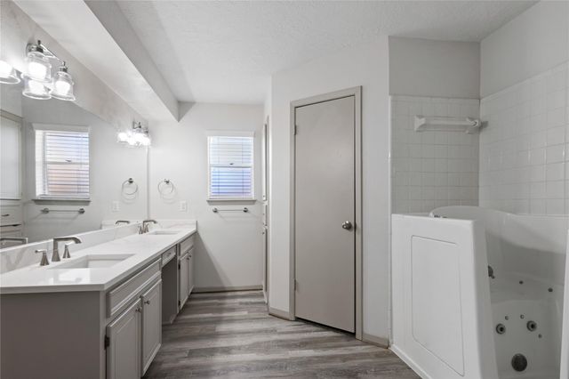 1106 N Kaufman Drive, Deer Park, TX 77536