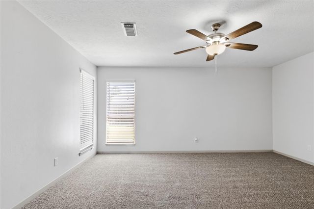 1106 N Kaufman Drive, Deer Park, TX 77536