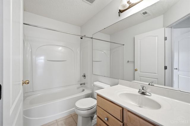 145 Timepiece Lane, Harrison, OH 45030