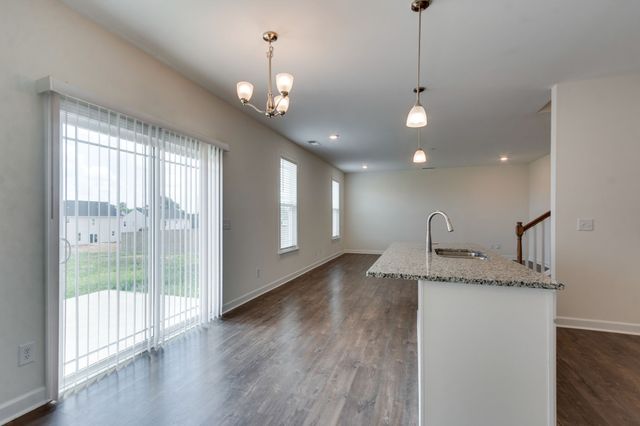 6008 Cavalry Ct, Spring Hill, TN 37174