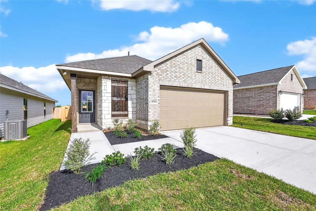 40704 Pessi Road, Magnolia, TX 77354