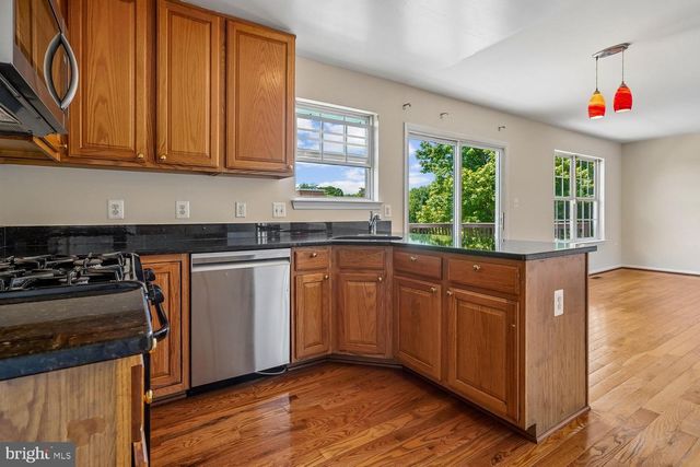 14677 CLOVERDALE RD, Woodbridge, VA 22193