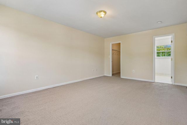 14677 CLOVERDALE RD, Woodbridge, VA 22193