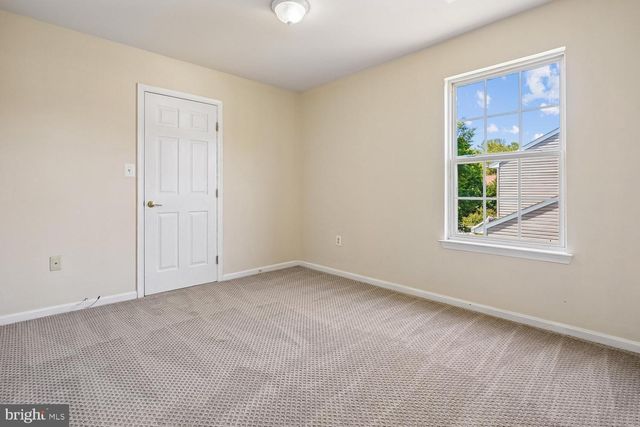 14677 CLOVERDALE RD, Woodbridge, VA 22193