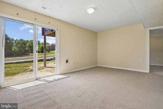 14677 CLOVERDALE RD, Woodbridge, VA 22193