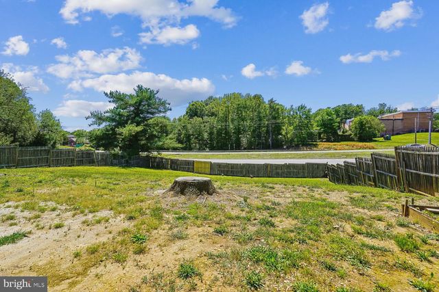 14677 CLOVERDALE RD, Woodbridge, VA 22193