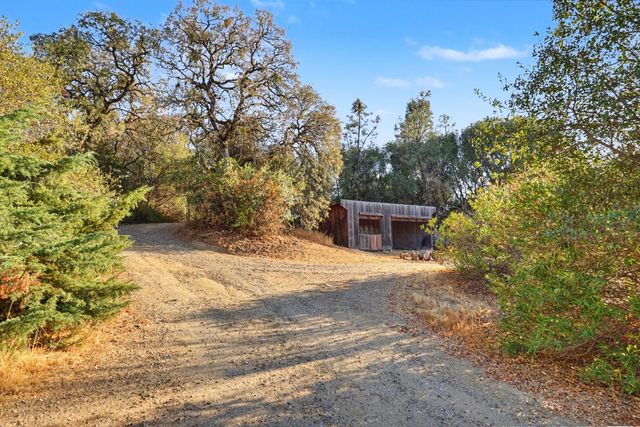 6000 Gold Hill Rd, Placerville, CA 95667