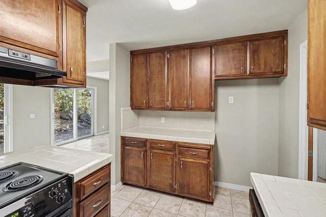6000 Gold Hill Rd, Placerville, CA 95667