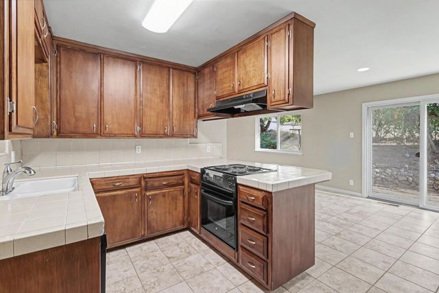 6000 Gold Hill Rd, Placerville, CA 95667