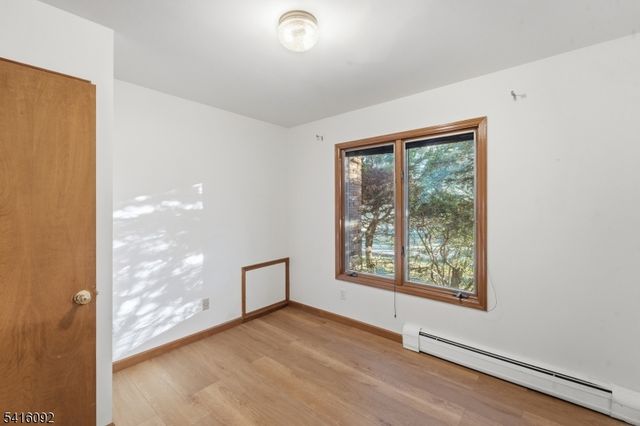 325 High St, Closter Boro, NJ 07624