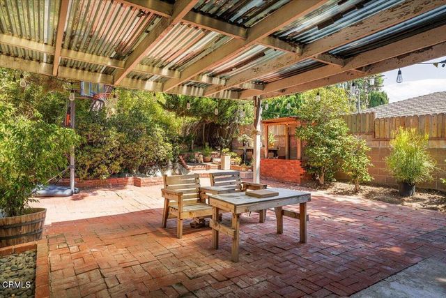 3585 Shadow Grove Road, Pasadena, CA 91107