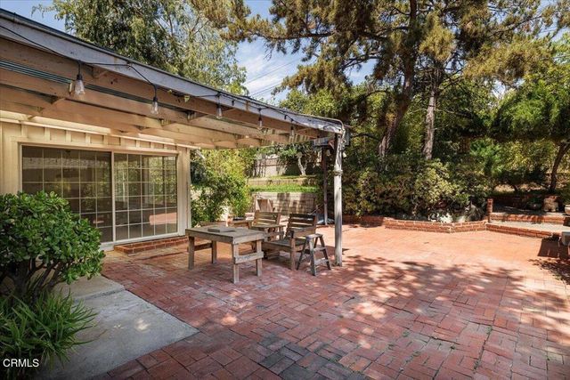 3585 Shadow Grove Road, Pasadena, CA 91107