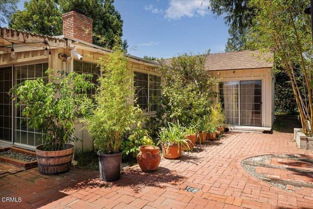 3585 Shadow Grove Road, Pasadena, CA 91107