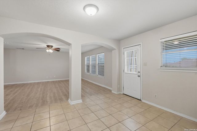 7038 HALLIE SPIRIT, San Antonio, TX 78227