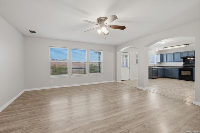 7038 HALLIE SPIRIT, San Antonio, TX 78227
