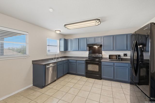 7038 HALLIE SPIRIT, San Antonio, TX 78227