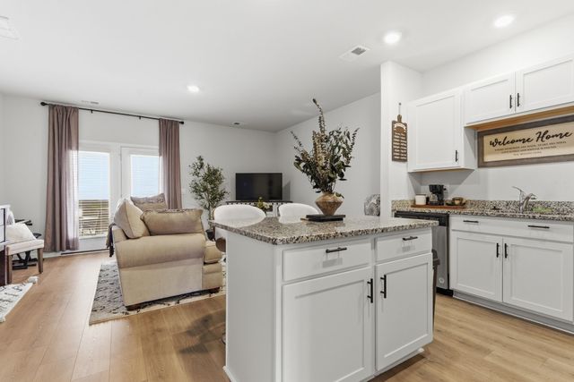 314 Carr Ln, Lebanon, TN 37087