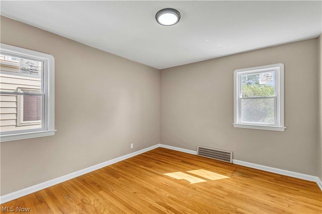 8401 Greenlawn Avenue, Parma, OH 44129