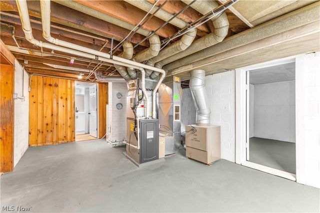 8401 Greenlawn Avenue, Parma, OH 44129