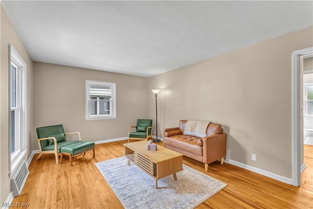8401 Greenlawn Avenue, Parma, OH 44129