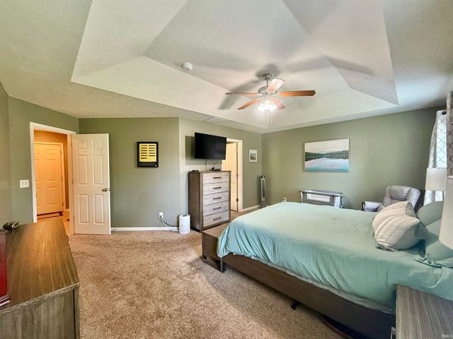 1329 Bowden Drive, Evansville, IN 47725