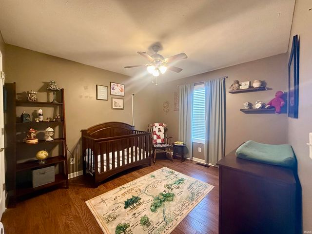 1329 Bowden Drive, Evansville, IN 47725