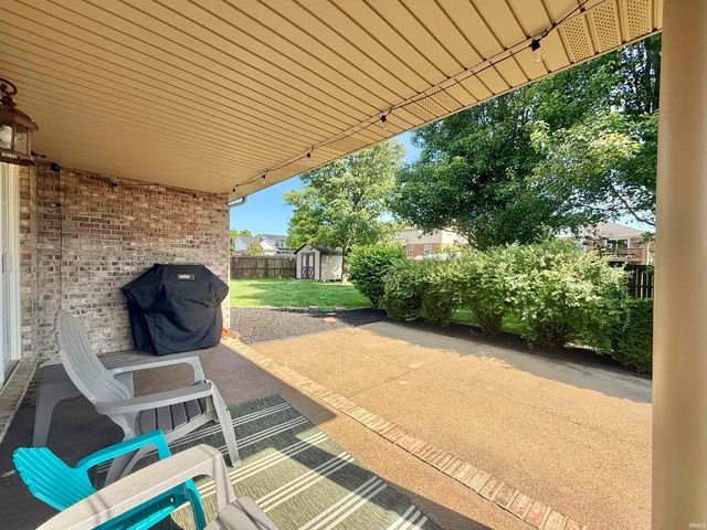 1329 Bowden Drive, Evansville, IN 47725