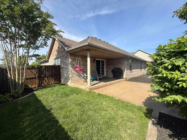 1329 Bowden Drive, Evansville, IN 47725