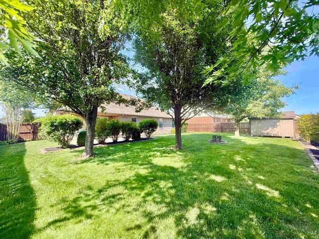 1329 Bowden Drive, Evansville, IN 47725