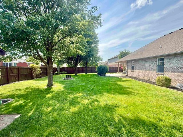 1329 Bowden Drive, Evansville, IN 47725