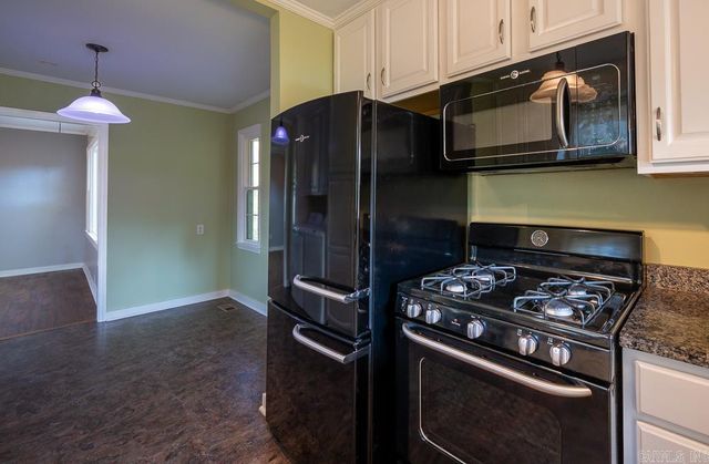 1924 Pine Valley Road, Little Rock, AR 72207