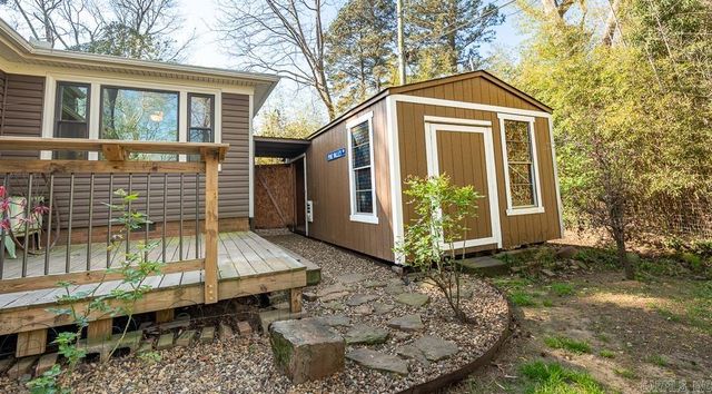 1924 Pine Valley Road, Little Rock, AR 72207